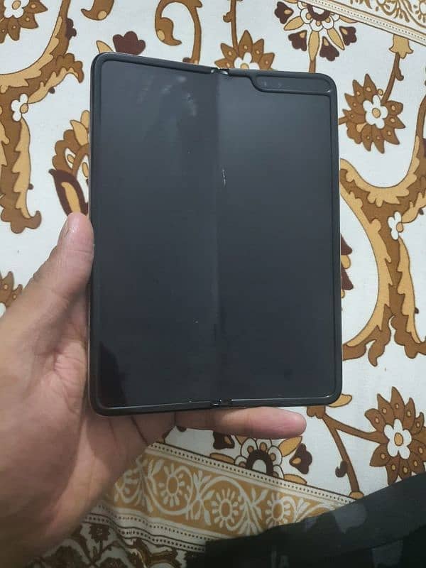 Samsung Galaxy Z Fold 1 Official 0