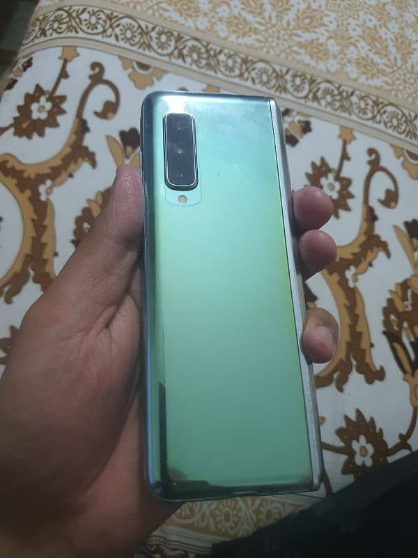 Samsung Galaxy Z Fold 1 Official 7