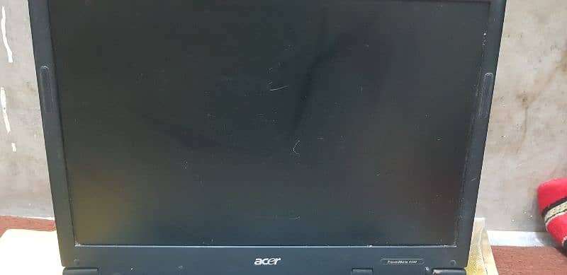 acer TravelMate 4220 Series  Model No = ZB2 8