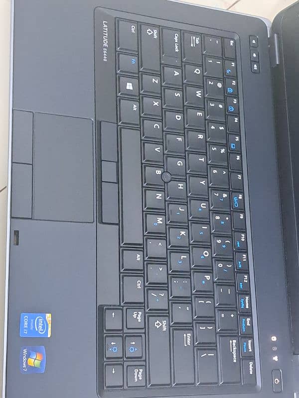 DELL Latitude E6440 1