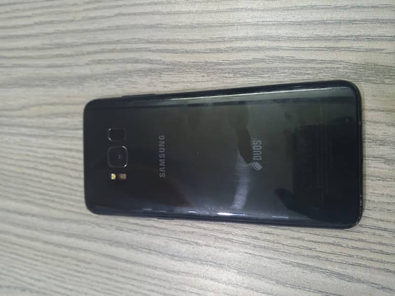 Samsung Mobile S8 7