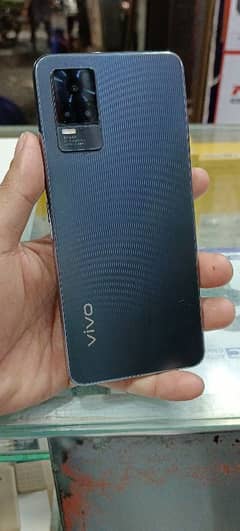 Vivo y73