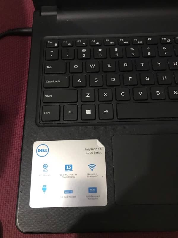 Intel Core i5-7th Generation/8gb ram Ddr4/1tb hdd/15.6 Touch Display 6