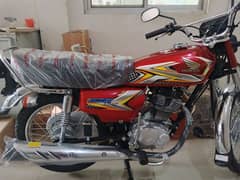 brand new Honda 125 only 18 km chla hai 03120737500