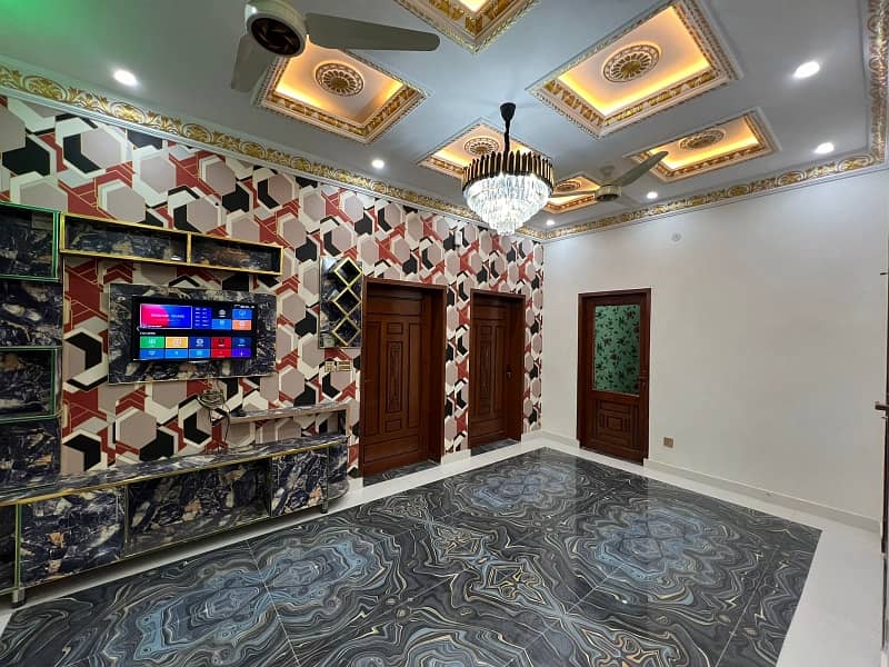 FOR SALE BRAND NEW HOUSE 5 MARLA DOUBLE STORY TILE WOOD WORK BEAUTIFUL HOUSE TOP LOCATION GOOD INVESTMENT TIME MAIN FAROOZ PURE ROAD LAHORE 3