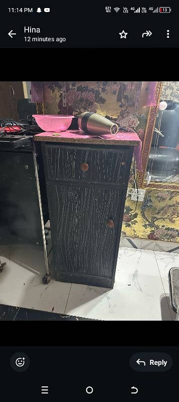 urgent sale 2 side tables 2