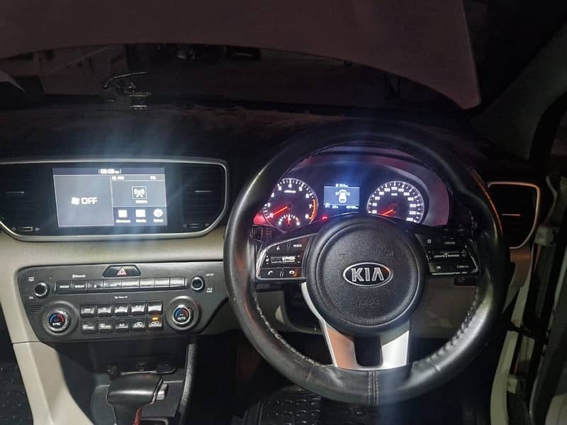 KIA Sportage 2021 11