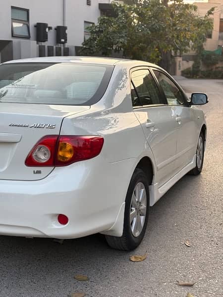 Toyota Corolla Altis 2008 4