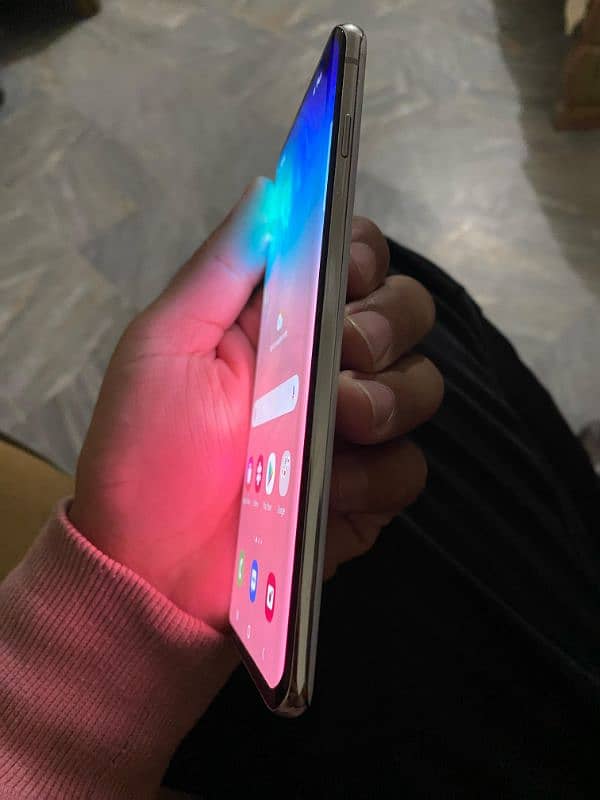 Samsung Galaxy S10 1