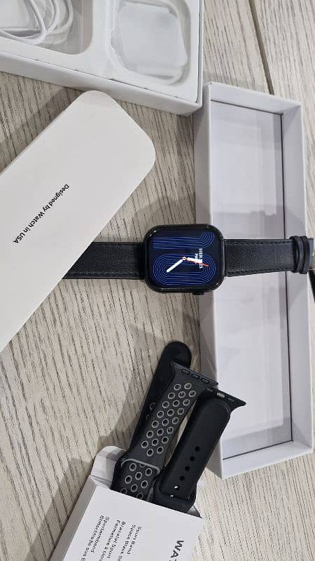 Apple smart watch series 10 3