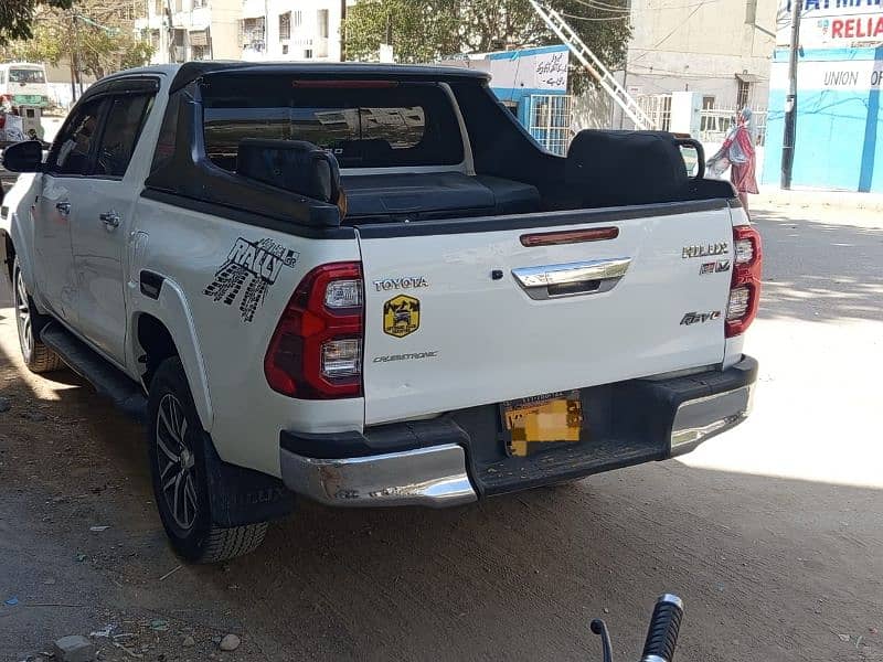 Toyota Hilux 2018 5