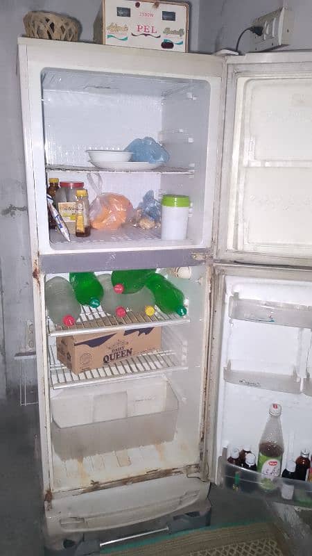 fridge medium size urgent sale 1