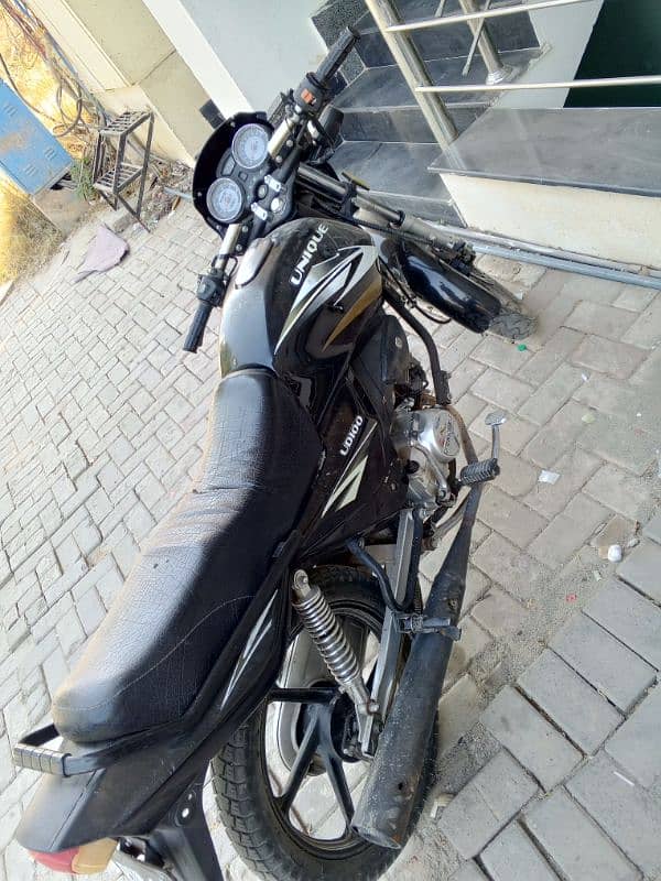 I'm selling my Unique 100cc bike 2