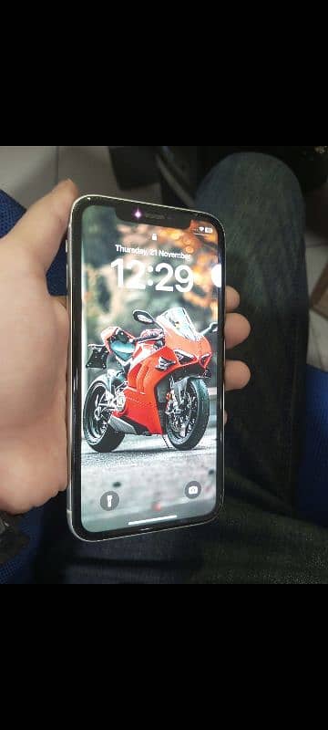 iphone xr 64 GB JV 8