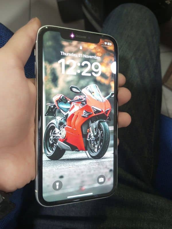 iphone xr 64 GB JV 11