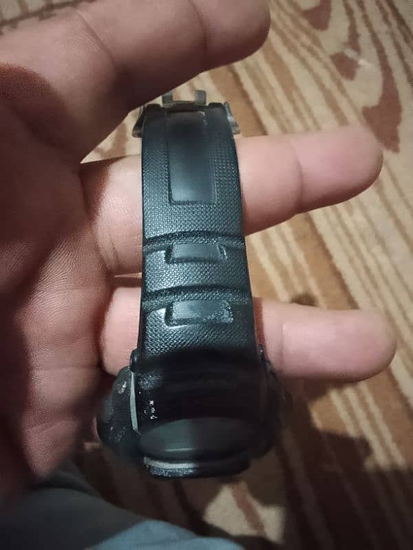 Casio G Shock  GW 002J 1