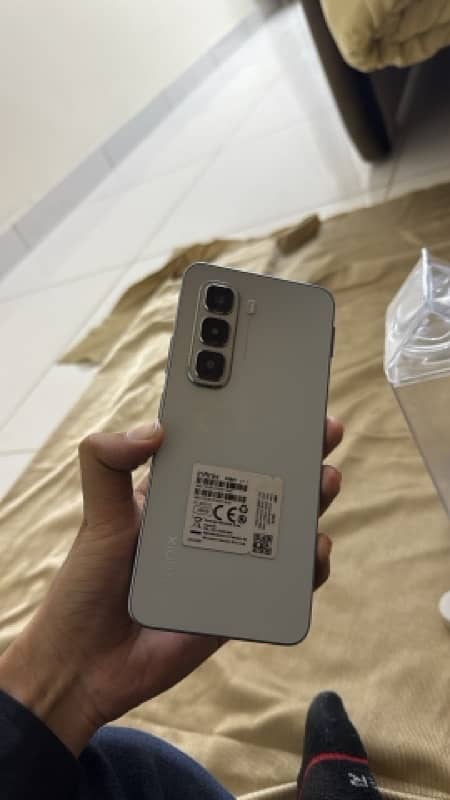 INFINIX HOT 50 PRO 0