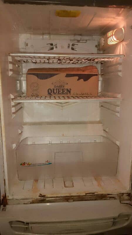 PEL fridge urgent sale 0