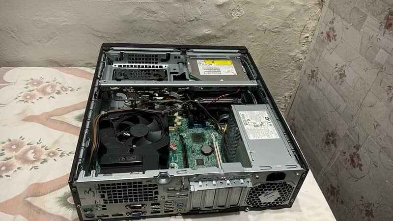 Hp gaming  cpu A8-8650 view  description  carefully 6