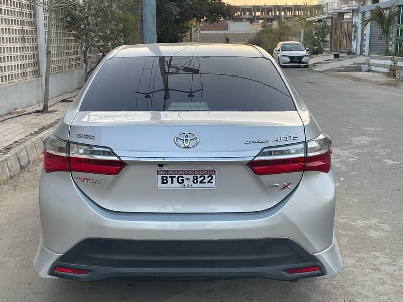 Toyota Corolla Altis 2021 8