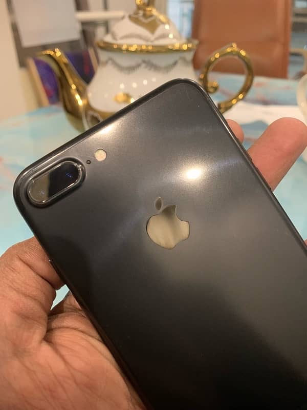 iPhone 7plus 128gb pta approved 0347-0606029 0