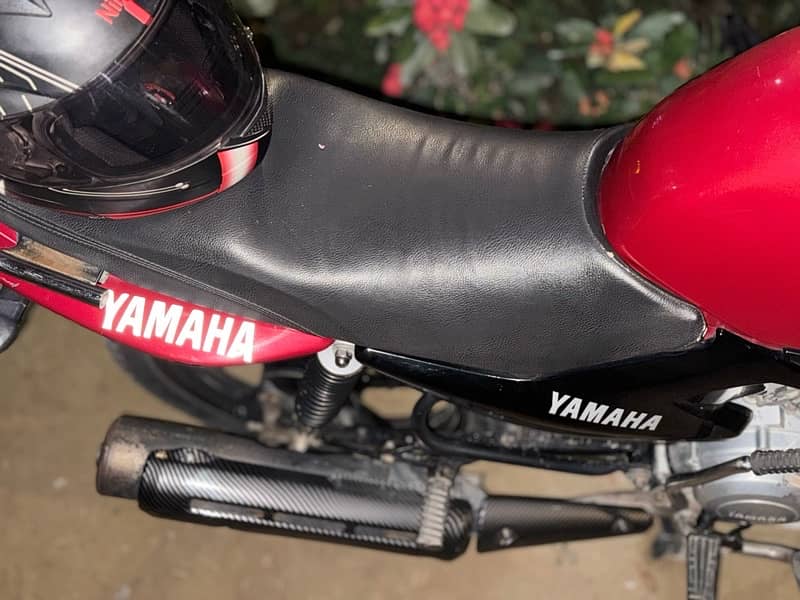 YAMAHA YBR / 6