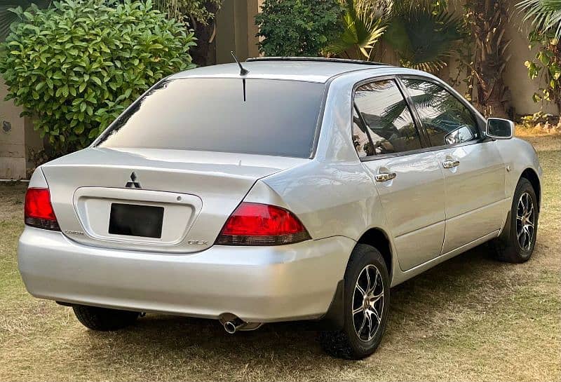 Mitsubishi Lancer GLX SR Automatic 1.6 2005 7