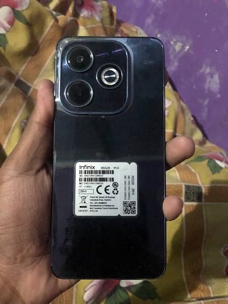 infinix Hot 40i 8/256 all ok only mobile blue colour condition 10by10 1