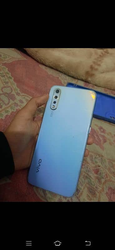 vivo S1 1