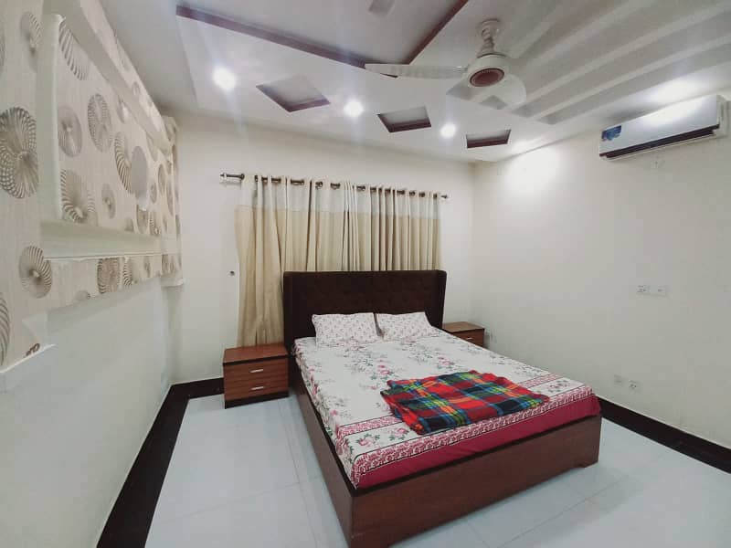 Corner luxury furnished Kanal house available for rent in phase 3 bahria town Rawalpindi. 2