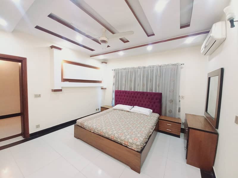 Corner luxury furnished Kanal house available for rent in phase 3 bahria town Rawalpindi. 23