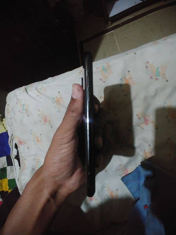 I PHONE X BLACK COLOUR 2