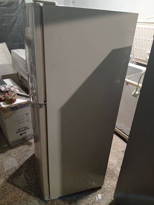 Dawlance fridge full size for sale 6