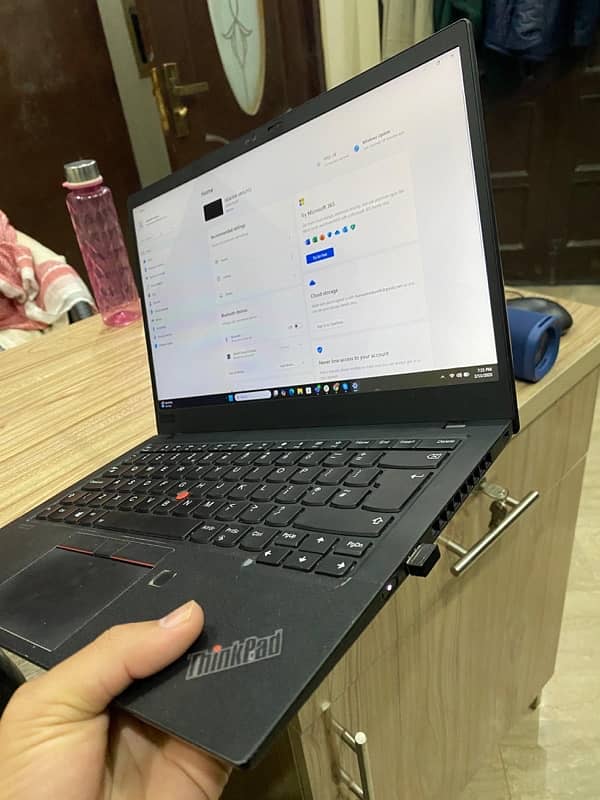 Lenovo X1 Carbon Core i5 8th Gen 2