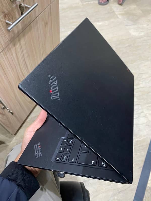 Lenovo X1 Carbon Core i5 8th Gen 6