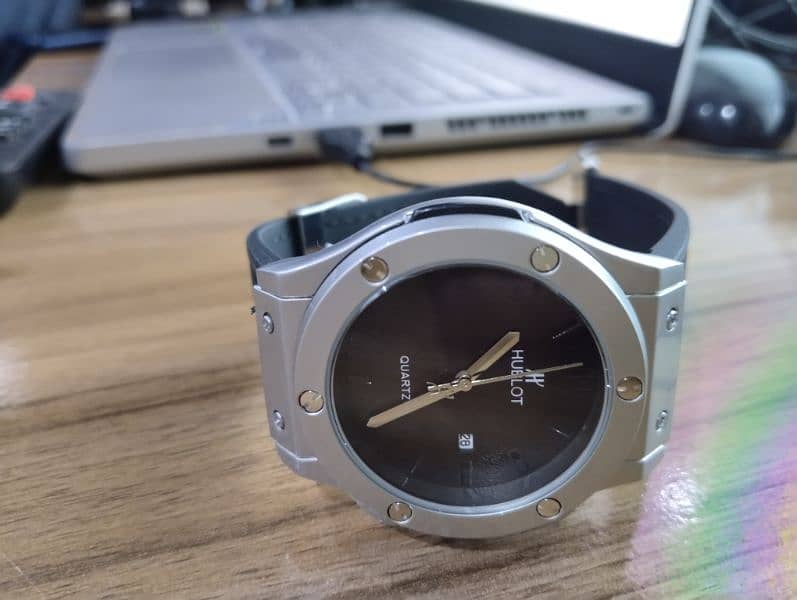 Hublot Quartz 6581 2