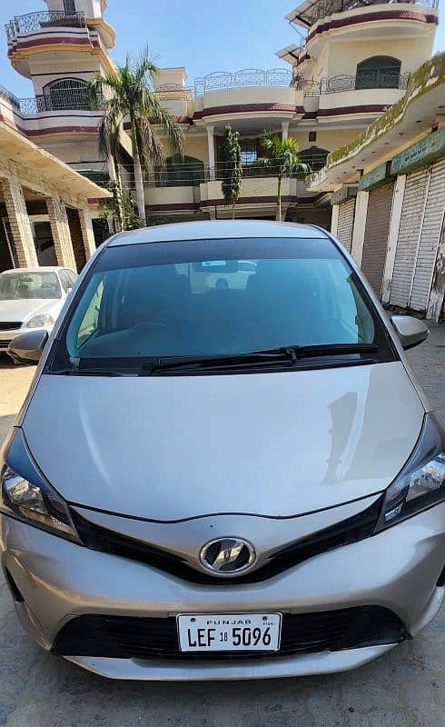 Toyota Vitz 2015/ 2018 1