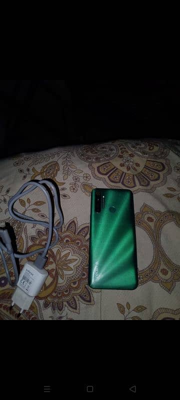 realme  5i 0