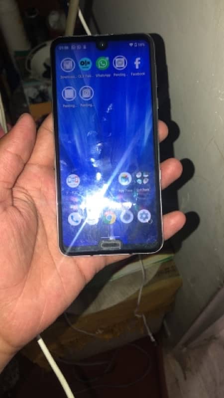 Aquos R3 6/128gb 0