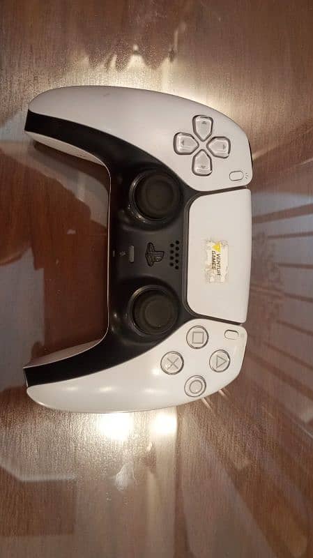 PS5 Controller 2