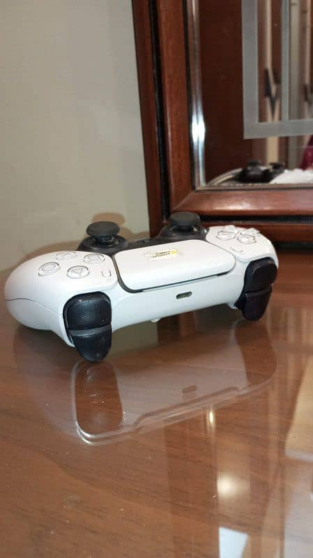 PS5 Controller 3