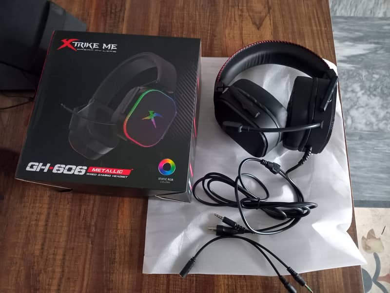 Xtrike Me Gh606 RGB Wired Gaming Headphone Adjustable Microphone 1