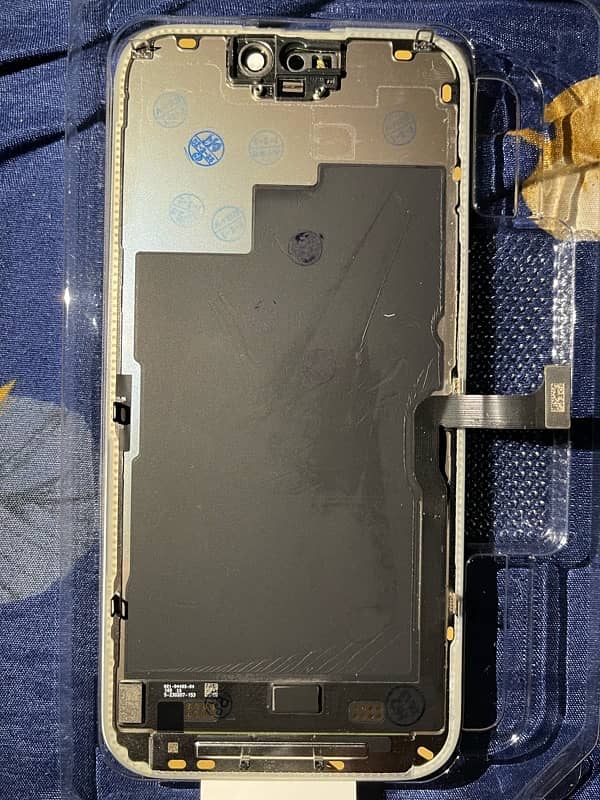 Iphone 15 Pro Original Removed Screen 0