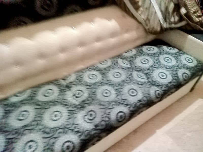 1.2. 3. seetr sofa poshesh rexen or fabric wala for sale 2