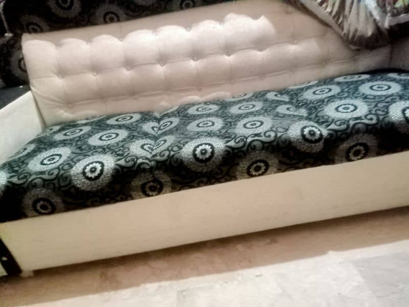 1.2. 3. seetr sofa poshesh rexen or fabric wala for sale 3