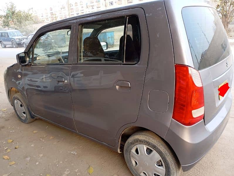 Suzuki Wagon R 2017 11