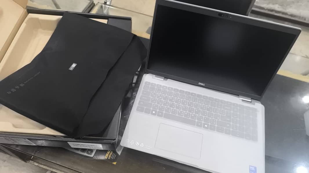 Dell latitude 5550 ultra 5 16 gb 512 ssd 2