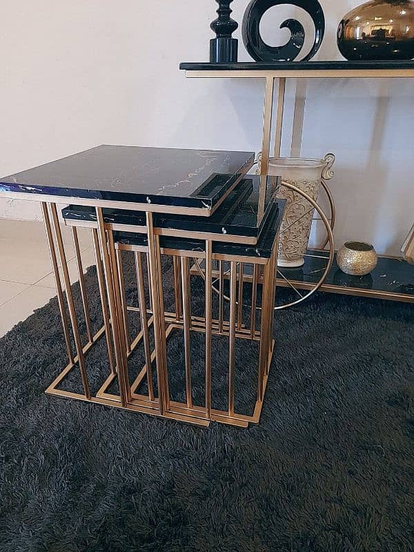 nesting table use for room decorate 2