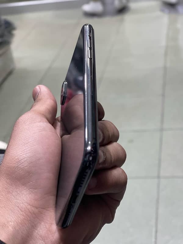 iphone x 64gb face off urgent sale read description 3