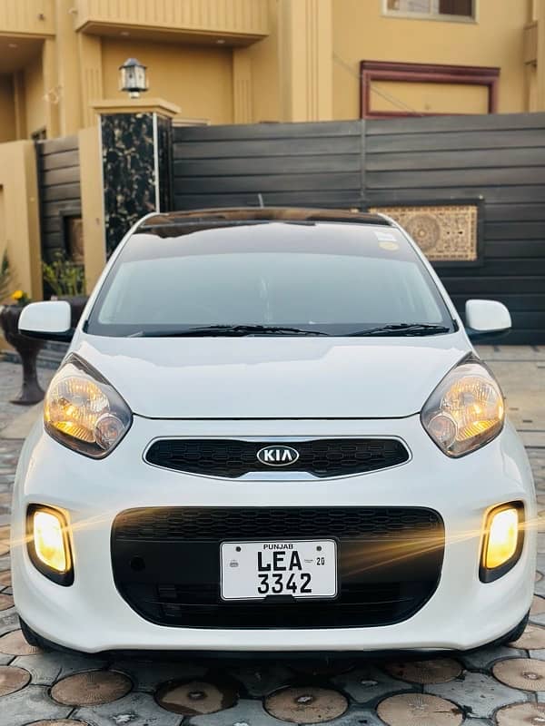 KIA Picanto 2020 - White Kia Picanto for Sell 3